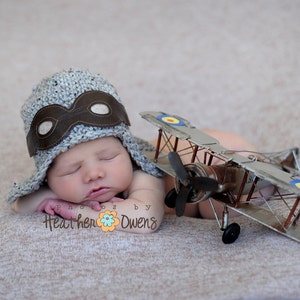 Aviator Hat with Goggles, Newborn Photo Prop