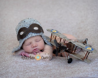 Aviator Hat with Goggles, Newborn Photo Prop