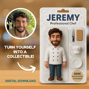 Może przedstawiać: Kolekcjonerska figurka szefa kuchni o imieniu Jeremy, zapakowana z mini akcesoriami. Figurka nosi biały płaszcz szefa kuchni i niebieskie spodnie. Opakowanie zawiera tekst "TURN YOURSELF INTO A COLLECTIBLE!" i "DIGITAL DOWNLOAD".