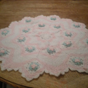 Crochet baby blanket, handmade, baby afghan, newborn, baby girl image 1