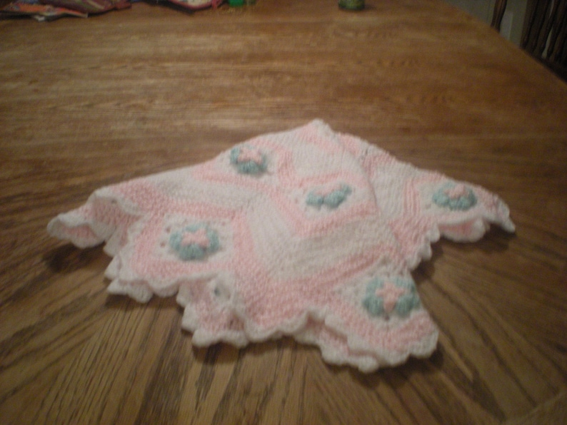Crochet baby blanket, handmade, baby afghan, newborn, baby girl image 3
