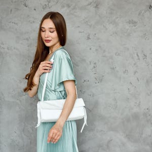 White leather bag, White shoulder bag, White handbag women, White minimalist bag, White leather handbag small, Leather summer handbag