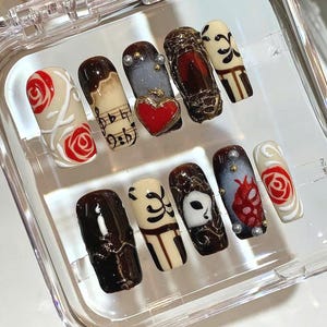Phantom of the Opera Press On Nails: Gothic Rose Music Note Nail Art