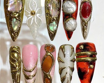 Gold 3D Press On Nails – Pearl, Crystal & Floral Luxury Nail Set