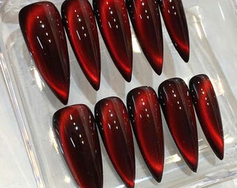Unhas Postiças Olho de Gato Vermelhas: Conjunto de Unhas Magnéticas Reutilizáveis ​​em Bordô Brilhante