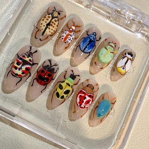 Hand-Painted Bug Press On Nails: Realistic Insect Nail Art