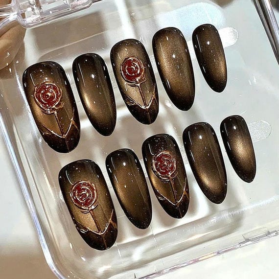 Black Rose Press On Nails: Gothic Cat Eye Magnetic Effect, Handmade