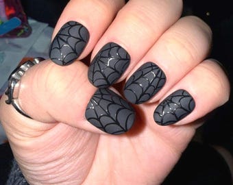 Black Spider Web Press On Nails: Gothic Stiletto Halloween Nail Art