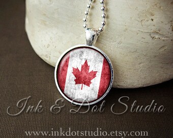 Lightrain Canada National Flag Pendant Necklace Vintage Bronze Chain Statement Necklace Handmade Jewelry Gifts 