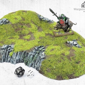 Green Hill - wildland, obstacle - ready to play wargaming terrain for war games and RPG - D&D, War Hammer, Old World. Flocked and painted