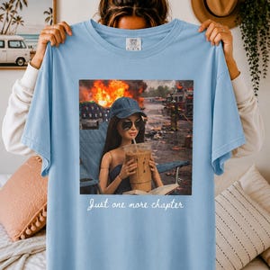 Just One More Chapter Shirt, Funny Book Lover Comfort Colors Tee, Reading Graphic Tee, Retro Reader Gift, Aesthetic Bookish Shirt