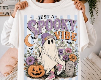 Camiseta con estampado de fantasmas "Just A Spooky Vibe", Camiseta de fantasmas adorable, Camiseta de Halloween, Camiseta de otoño, Camiseta retro de Halloween, Camiseta de la temporada de Halloween, Camiseta con estampado de otoño
