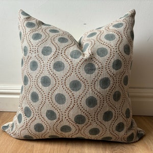 Äkta boho geometrisk indisk handstämplad linnetryckt örngott blå bärnstensbrun naturfärgad finns i flera storlekar Skandinavien