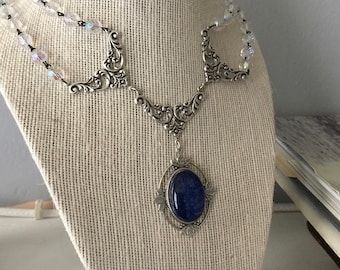 Elegant Art Nouveau crystal necklace