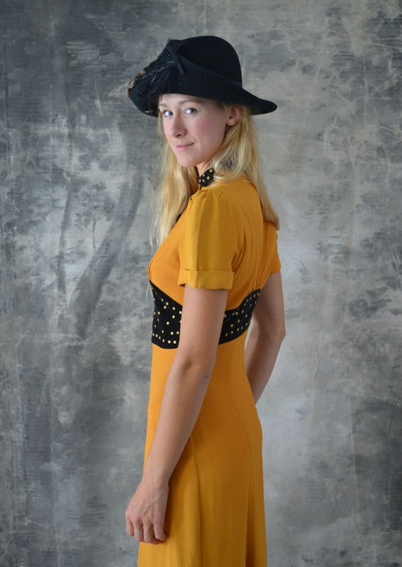 Black wool Hat with Pheasant Feathers