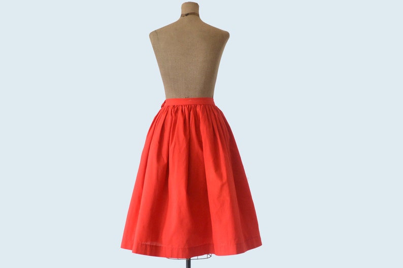 1950s Red Poodle Skirt size M image 3