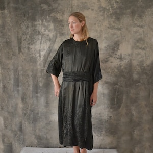 1920s Black Silk Dress size M