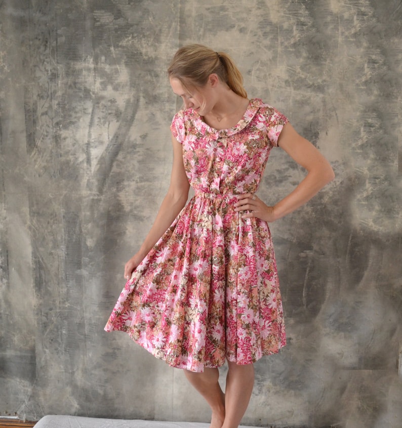 1950s Pink Stripe Flower Applique Dress | XS/S main image 0