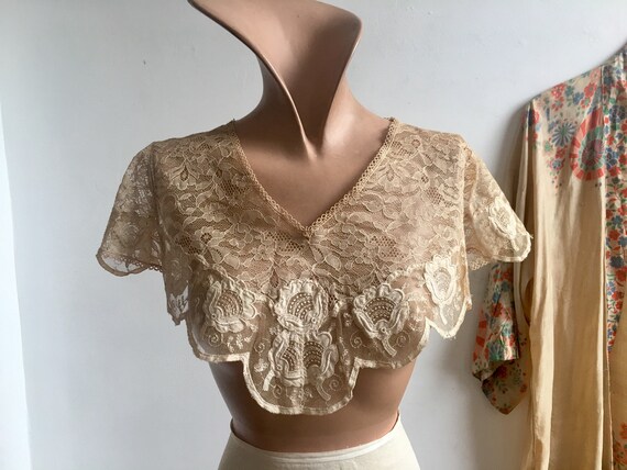1930s Lace Collar or Yoke
