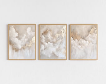 Gouden abstracte muurkunst wolk set van 3 | Neutraal beige drieluik | Elegante dromerige textuur | Digitale download voor slaapkamer of woonkamer