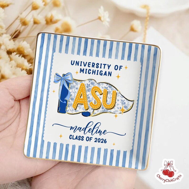 Custom School Pennant Flag Ring Dish, Class of 2026 Jewelry Tray, College Graduation Gift, University Spirit Striped Dish, Senior Night Gift image 6