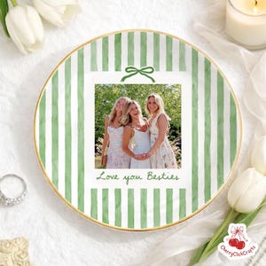 Plato de joyería personalizado con foto para tu mejor amiga, bandeja de cerámica para guardar baratijas para amiga, plato para anillos a rayas para tu mejor amiga, regalos de cumpleaños para ella, regalo para dama de honor Tray - Round