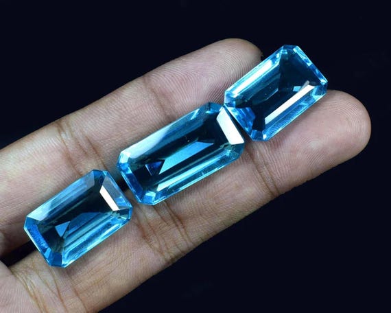 AAA Swiss Blue Topaz, Emerald Cut Faceted Gemstone, 20 Carat