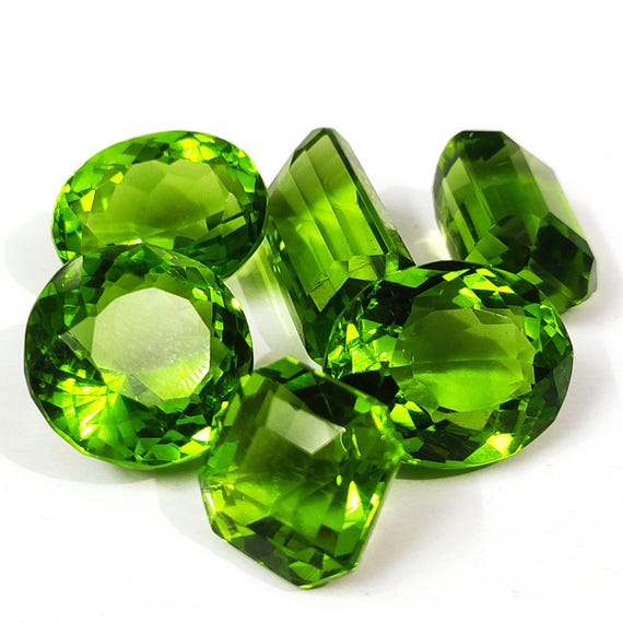 Faceted Peridot Loose Stone: AAA Grade Brilliant Cut Gemstone