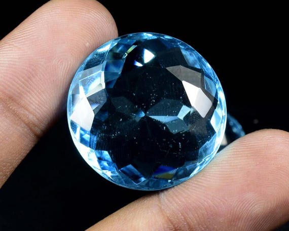 Swiss Blue Topaz Gemstone: 25 Carat Faceted Round Stone