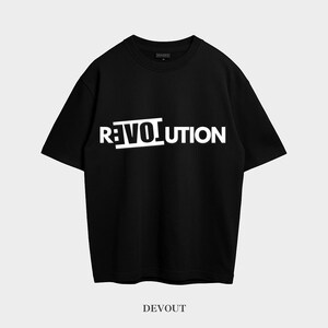Kärlek inom revolutionen av DEVOUT