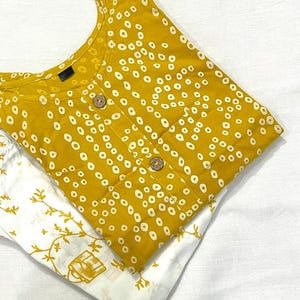 Handgemaakte Rajasthani Kurti-set | Top met bandhani-print en designerbroek van rayon