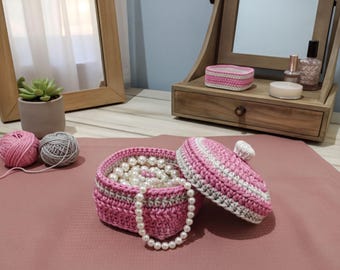 Crochet Jewelry Box Pattern: Simple Beginner Tutorial (PDF Download)