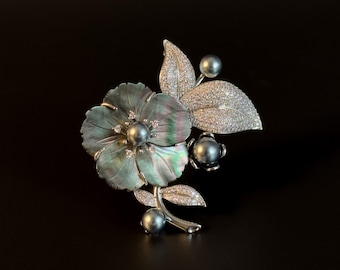 Grijze parelbloembroche, broches voor dames