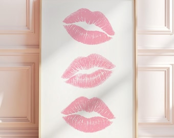 ピンクのキスリッププリント：バレンタインデーの装飾にぴったりのトレンディなバレンタインウォールアート（デジタルダウンロード）