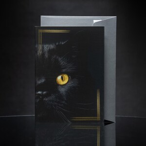 Carte de voeux chat British Shorthair noir - Beau design de photographie d'art en noir avec des accents dorés - Blanc à l'intérieur