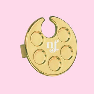 Gold Thumb Palette for Nail Art | Wearable Nail Mixing Ring | Nail Artist Tool | Aesthetic Nail Art Palette | Nail Fortunes