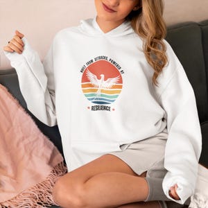 Felpa con cappuccio Resilience: felpa unisex motivazionale - Empowerment Apparel