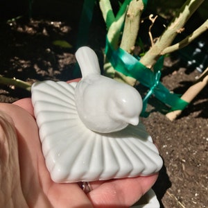 Vintage porcelain bird ring box