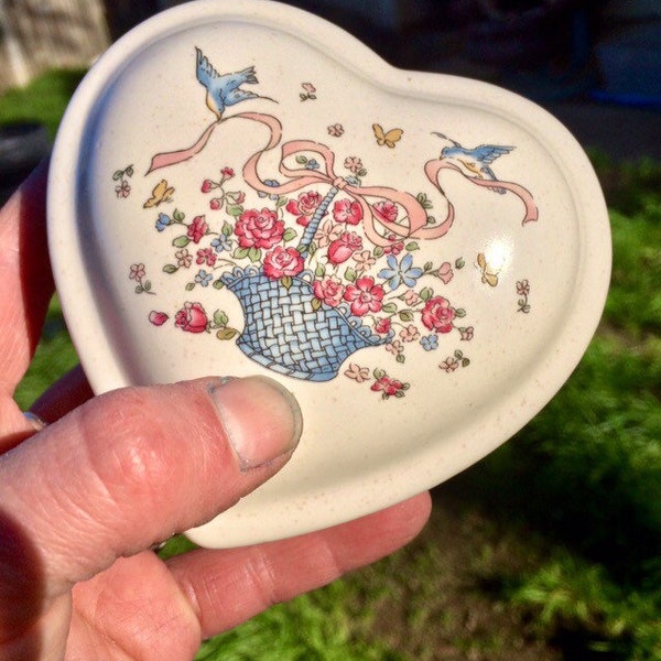 Vintage porcelain W.B.I. French Gardens heart shaped trinket box