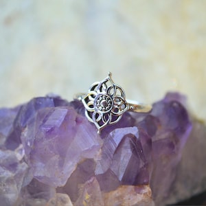 Dainty Sterling Mandala Ring, Intricate Mandala ring,925 Mandala ring,Spiritual ring,Meditation Jewelry,Peace,Serenity,925 Sterling ring