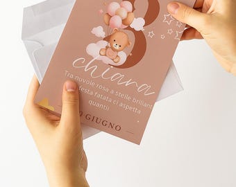 ピンクのテディベアの誕生日招待状 – 編集・印刷可能な子供向けパーティー招待状 | すぐにダウンロード – EmotionKit