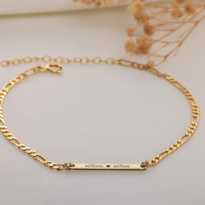 Gegraveerde sierlijke armband met naambalk voor damesarmband gepersonaliseerde naamarmband 14k gouden armband cadeau voor moeder sieraden cadeau voor haar minibar