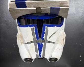 3D Printed Helmet Wall Mount Cosplay/Prop Helmet Display