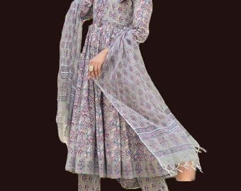 Floral Printed Regular Pure Cotton Anarkali Kurta Trousers  Dupatta Women Suit set Plus Size
