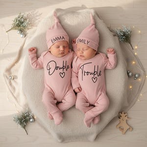 Double Trouble Twin Bodysuit, Funny Twin Bodysuit Set, Retro Twin Baby Clothes, Announcement Twins, Baby Gift for Twins, Baby Shower Gift