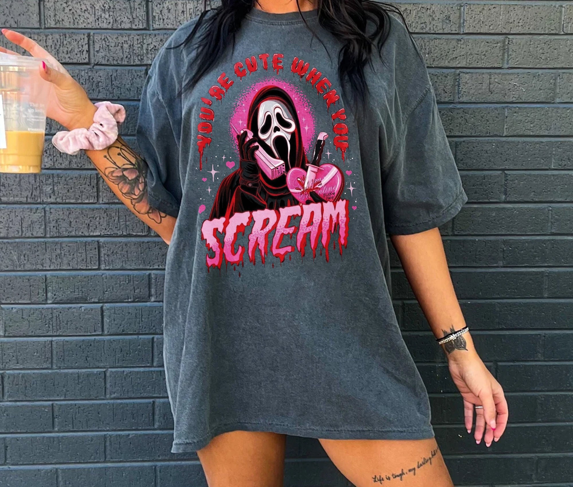 Discover Vintage Ghostface shirt, Funny Aesthetic shirt, You're cute when you scream shirt