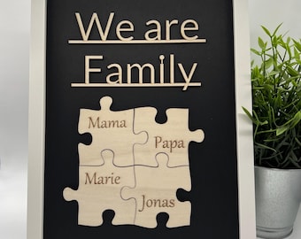 We are family ... Family - personalized - picture frame - puzzle - puzzle pieces - family members - family gift - moving in 3D effect