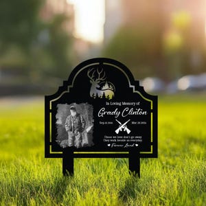 Personalized Hunter Memorial, Metal Stake, Deer Hunter Sign, Hunter Loss,Grave Marker,Sympathy Sign, Garden Decor,Memorial Plaque with Stake