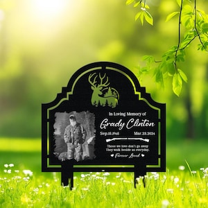 Personalized Hunter Memorial, Metal Stake, Deer Hunter Sign, Hunter Loss,Grave Marker,Sympathy Sign, Garden Decor,Memorial Plaque with Stake
