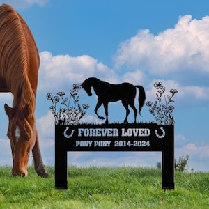 Personalized Horse Memorial Stake Sign, Custom Pet Grave Markers Sign, Horse Sign With Stake, Pet Loss Gift, Sympathy Sign,Remembrance Stake